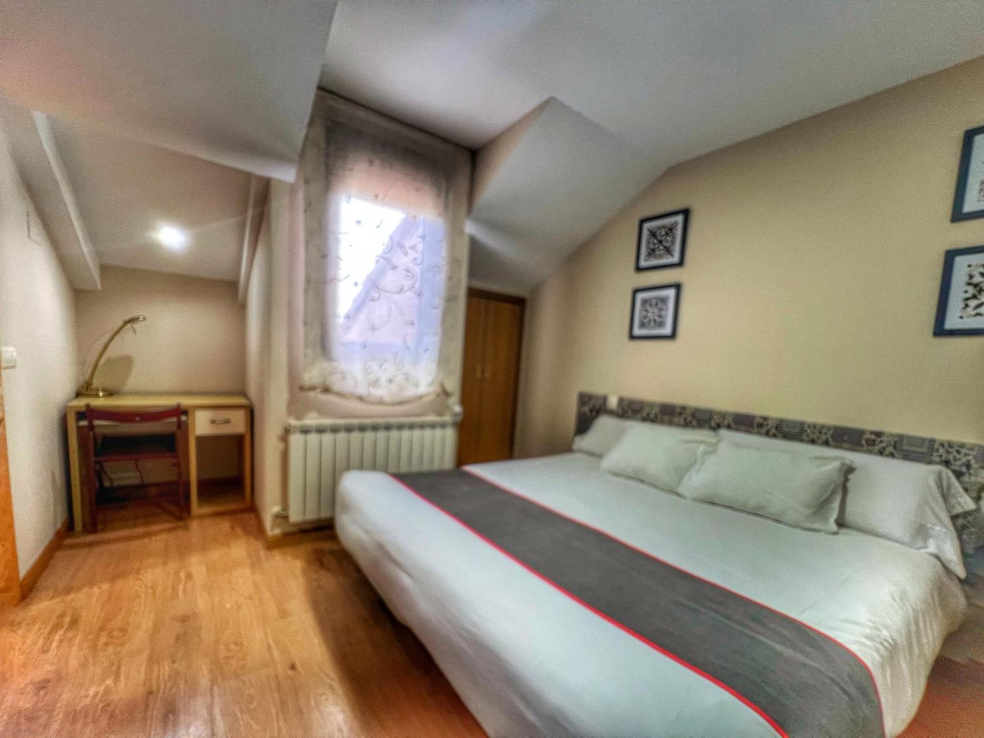 Hostal La Colmena Vicolozano Экстерьер фото
